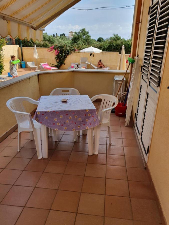 Laura Casa Vacanze Capo Vaticano Exterior foto